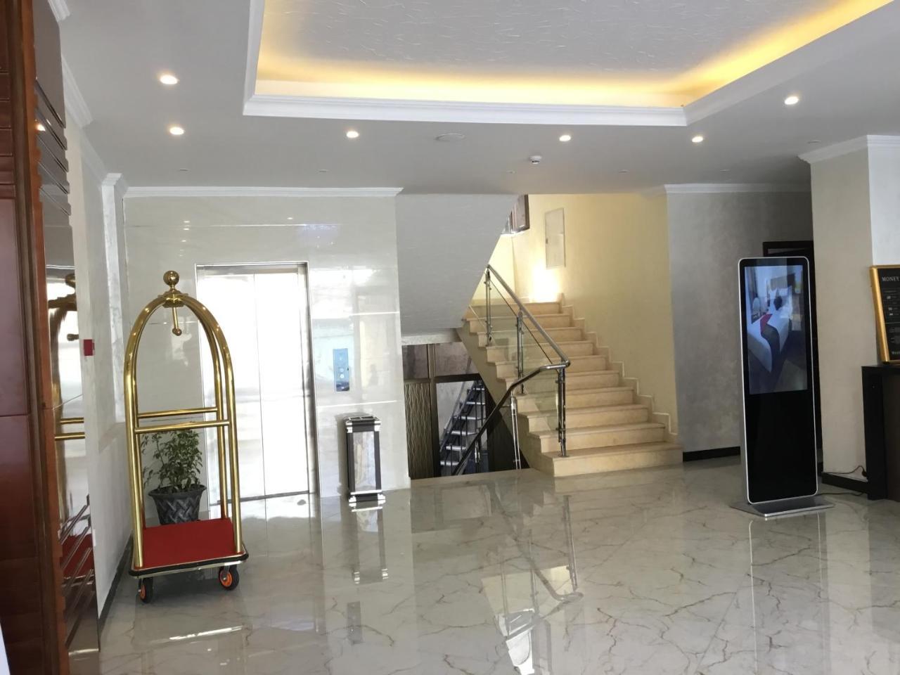 Marcen Addis Hotel Esterno foto